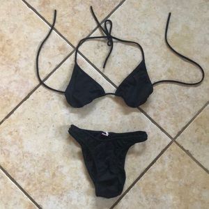 Venus black bikini